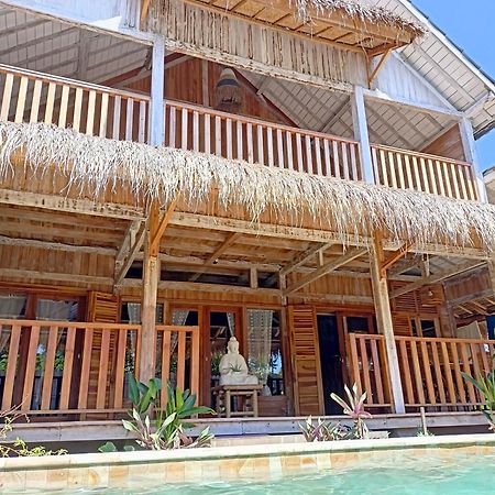 Villa Gilimakyah غيلي آير المظهر الخارجي الصورة